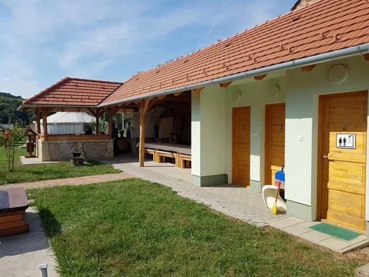 Hotel Nomád jurta Zalakaros mellett Zalamerenye Esterno foto